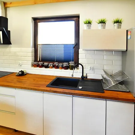 Large, Comfortable Home, Sauna, Jacuzzi Mielenko