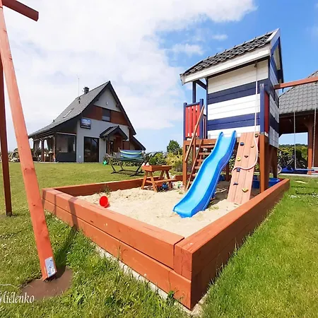 Large, Comfortable Home, Sauna, Jacuzzi *