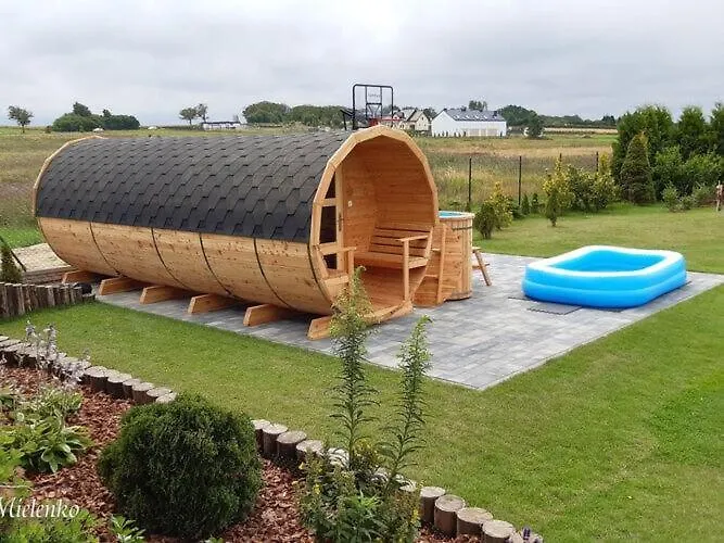 Large, Comfortable Home, Sauna, Jacuzzi * Mielenko